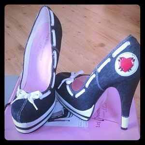 Leg Avenue high heels